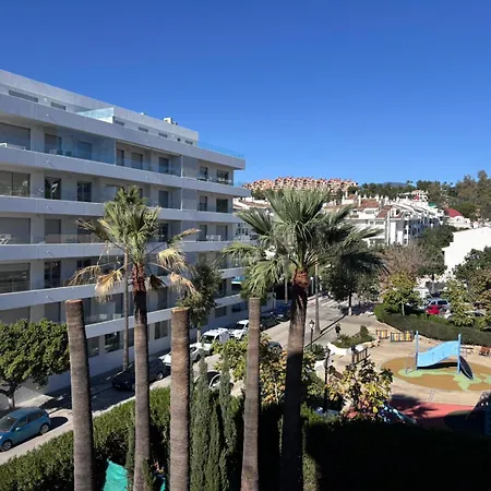 The White Pearl Apartment *